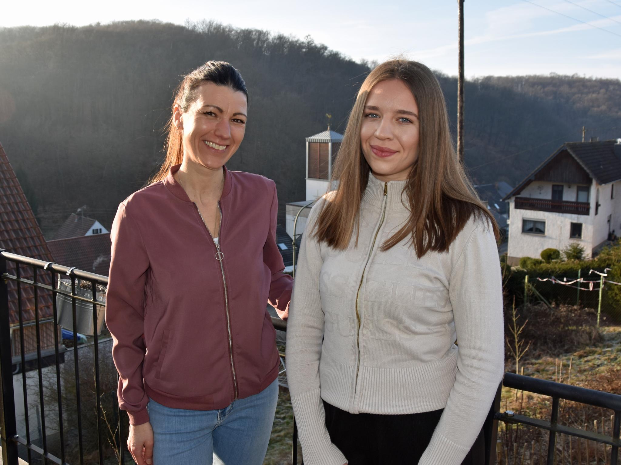 Sandra Singer (links) und Michelle Schnur gründen den neuen christlichen Gesprächskreis für Eltern.