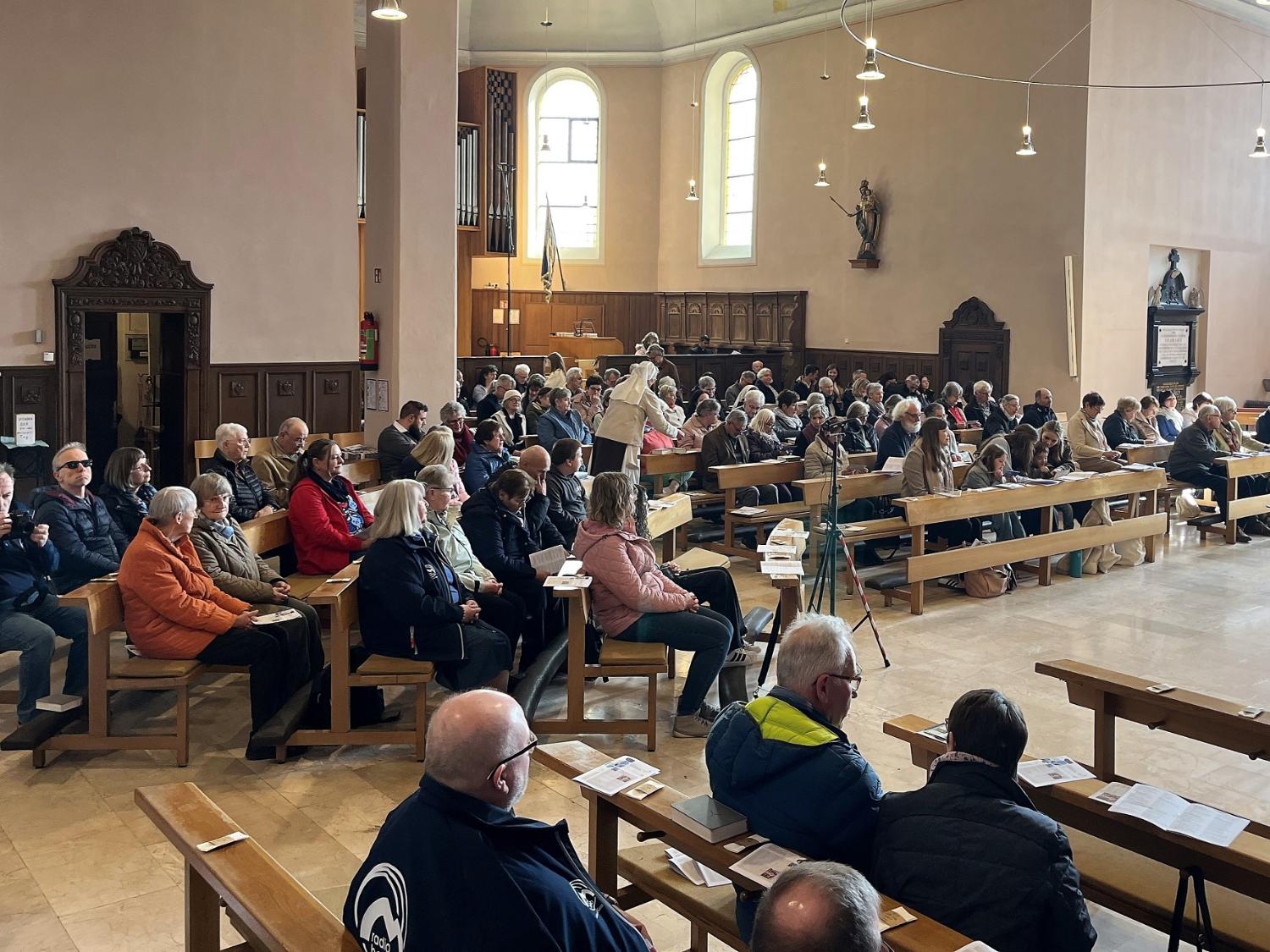 Viele Gläubige versammelten sich zum Medjugorje-Tag in Waxweiler in der Kirche.