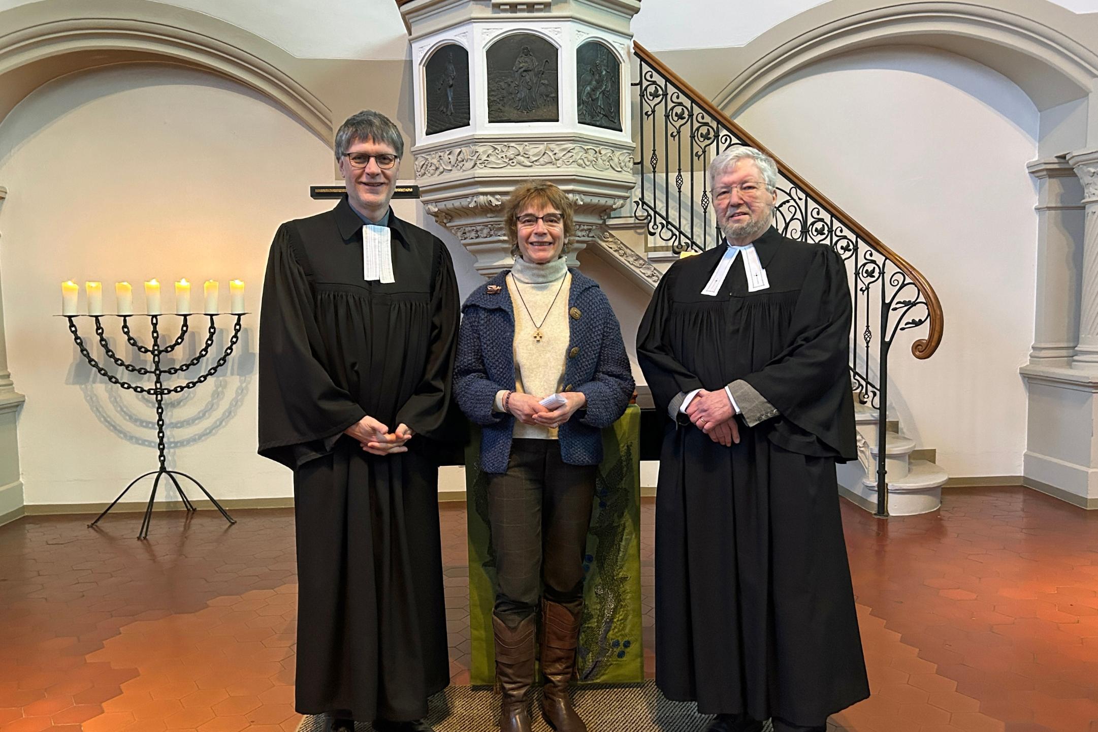 Pfarrer Jörg Beckers, Waltraud Andruet und Pfarrer Hartmut Richter (von links) bereiteten den Gottesdienst anlässlich der Gebetswoche für die Einheit der Christen vor.