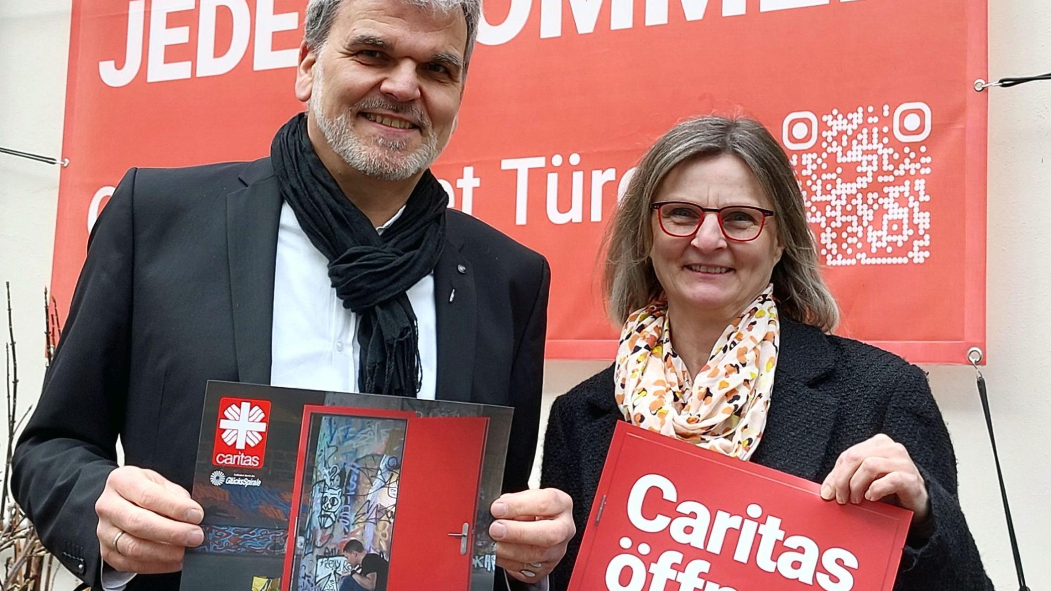 Caritasdirektorin Victoria Müller-Ensel und Stellvertreter Achim Meis eröffneten in Koblenz symbolisch die Caritas-Jahreskampagne.