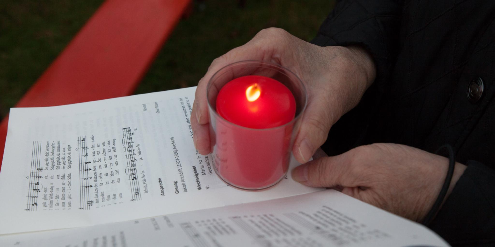 Trost und Gemeinschaft am Heiligen Abend