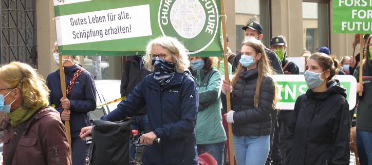 Klimastreik am 14. Februar - Klimagerechtigkeit ist nicht verhandelbar!