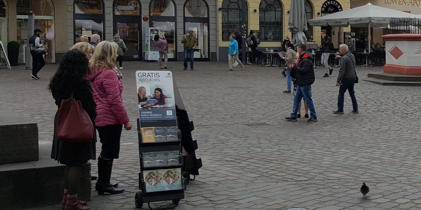 Zeugen Jehovas | Glaube & Seelsorge Im Bistum Trier