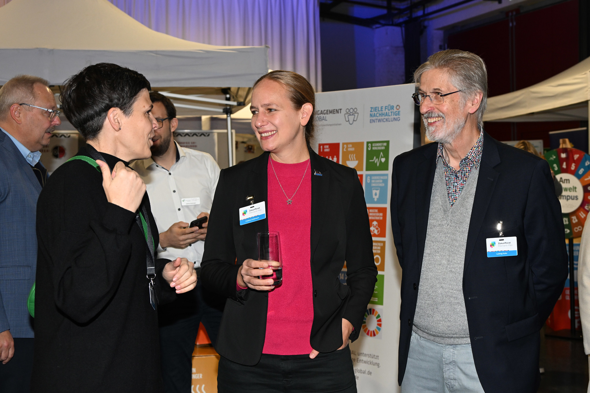 Am Stand des Zukunftsrats Nachhaltige Entwicklung RLP in Mainz